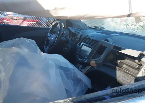 2016 Chevrolet Sonic Ltz Auto z USA, uszkodzony, nr VIN 1G1JE6SB9G4134282